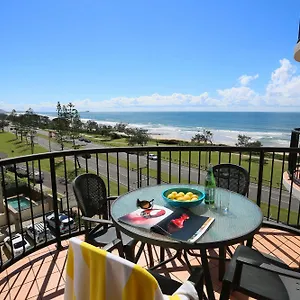 https://ocean-boulevard.hotelssunshinecoast.net